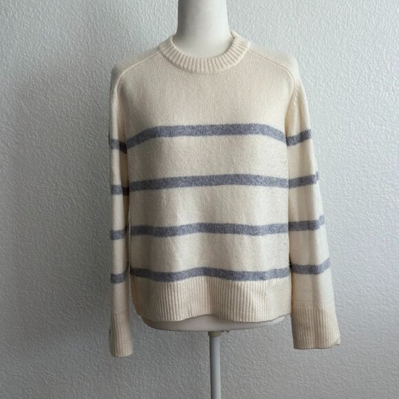 Abercrombie & Fitch Cream Striped Crewneck Sweater Size Small - Picture 2 of 7